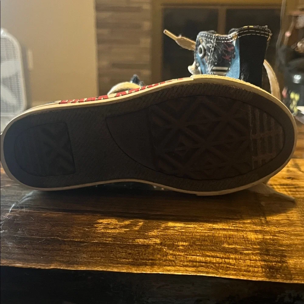 Converse Kids Batman High-Top Sneakers - Black and White - Picture 4 of 4